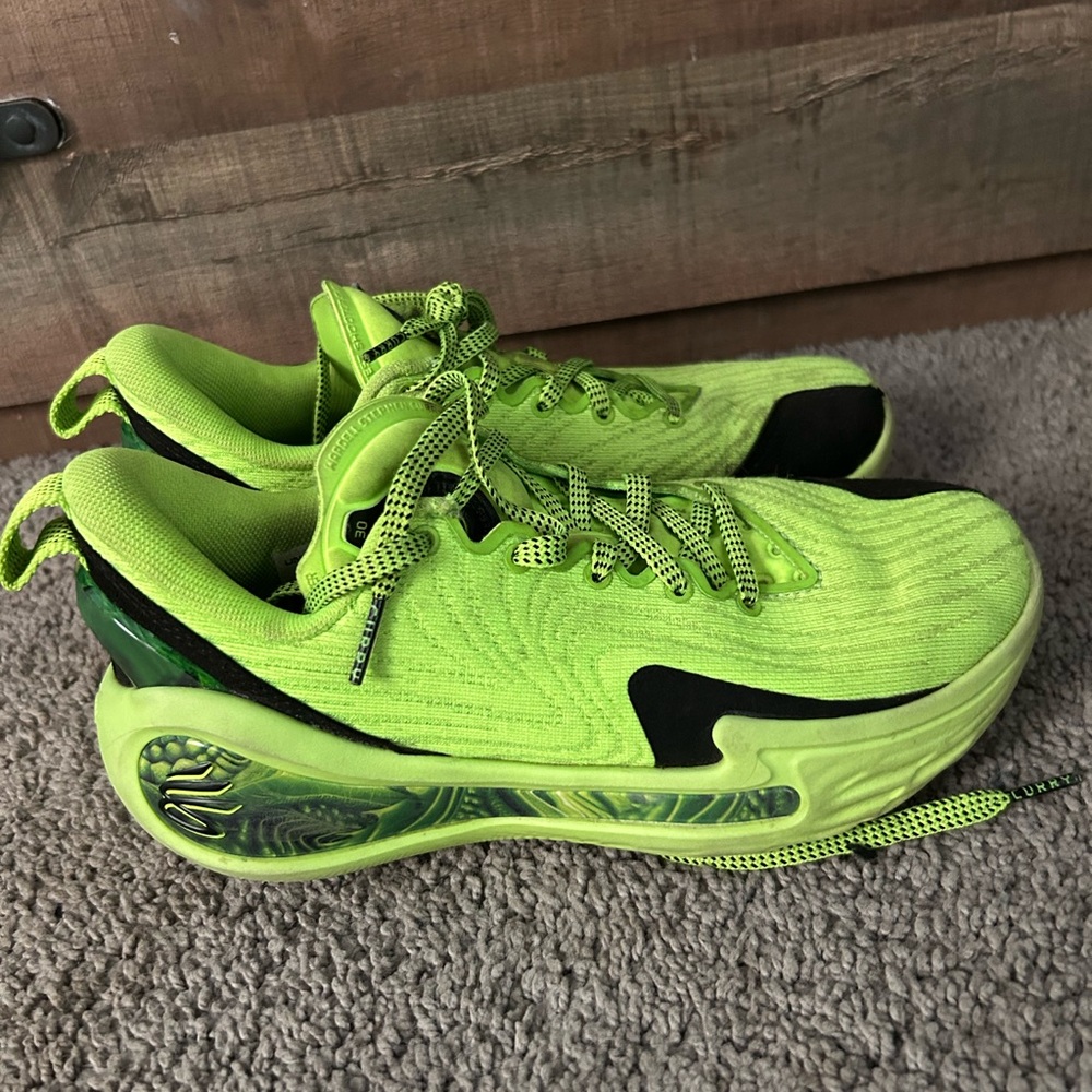 Vibrant Green Kids Sneakers